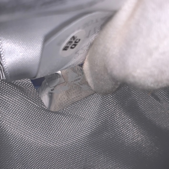 NWT The North Face Borealis Backpack, Thyme Green / Rose Gold - Picture 11 of 14